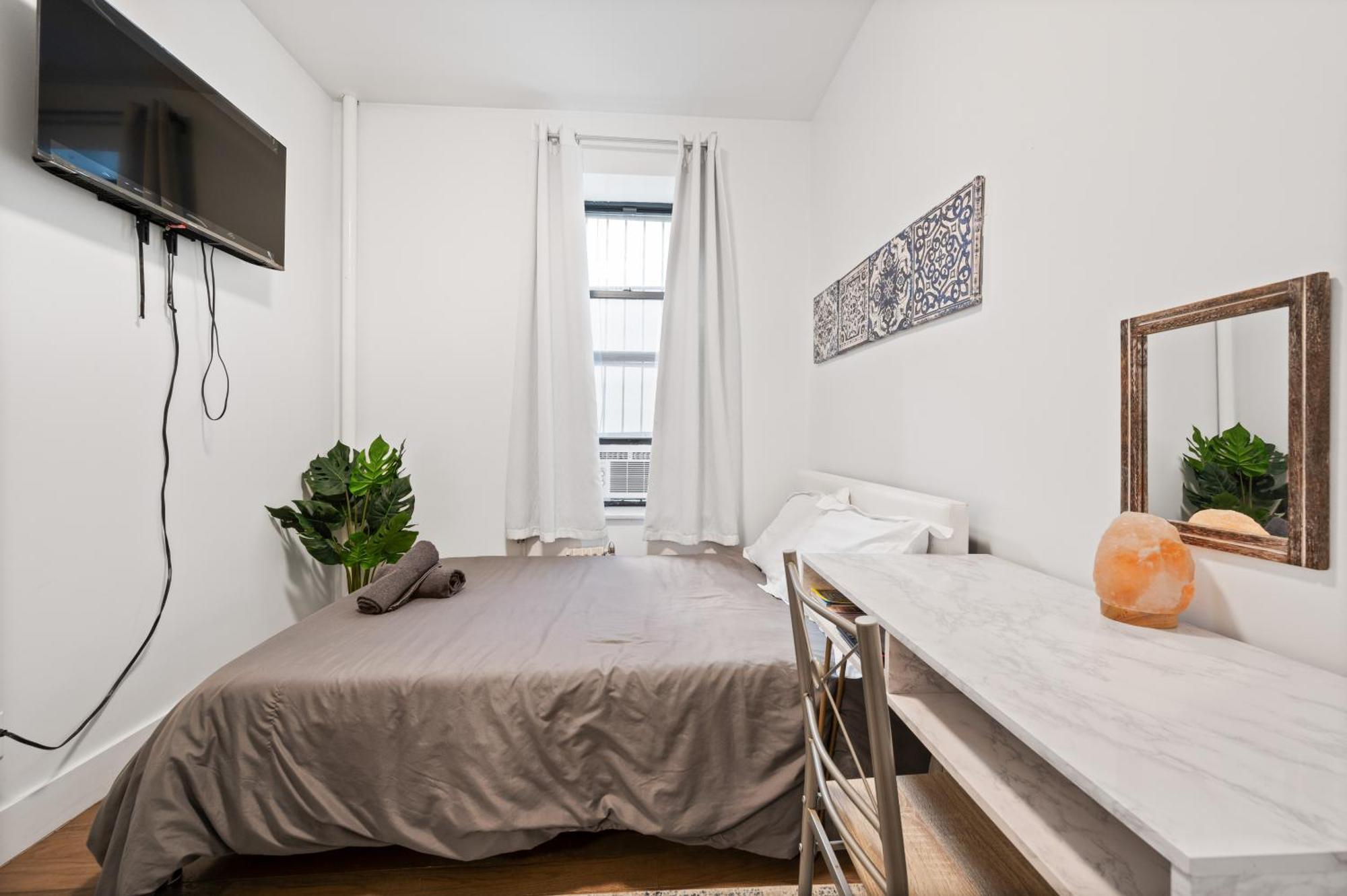 Apartment Bohemian Chinatown 3 Bedrooms