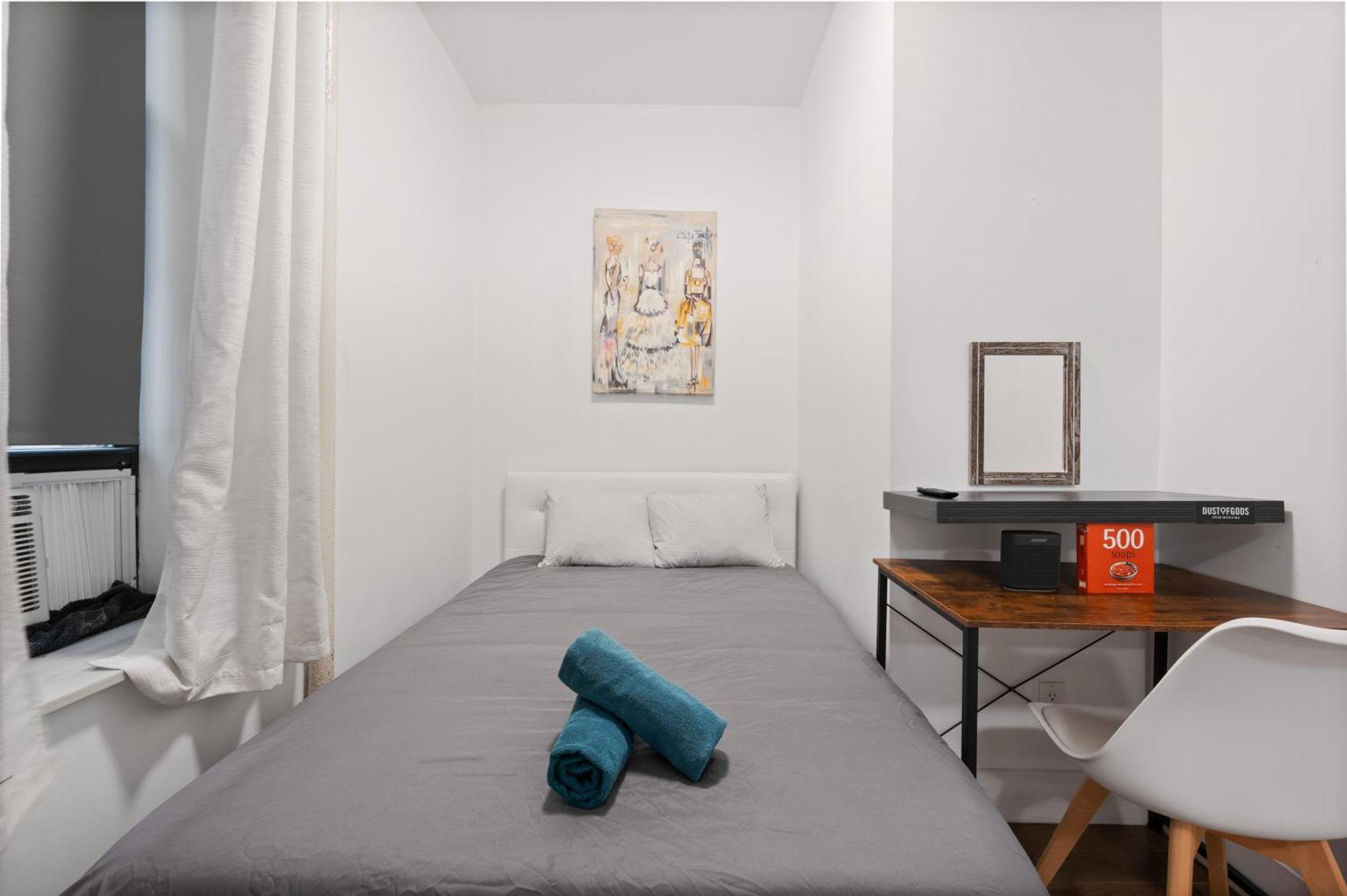 Bohemian Chinatown 3 Bedrooms Apartment New York